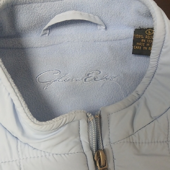 Glen Echo Light Blue Quilted Vest - Picture 2 of 13